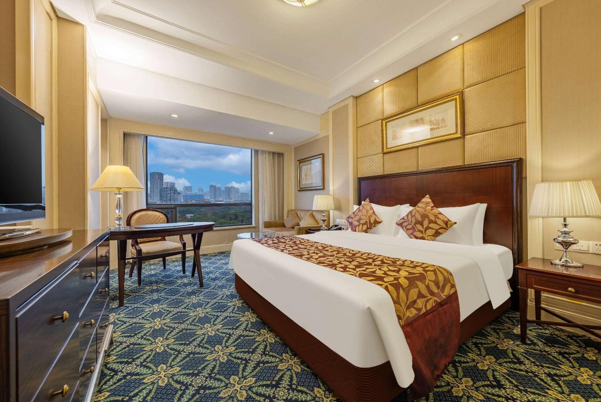 Ramada Yichang Hotel Exterior foto